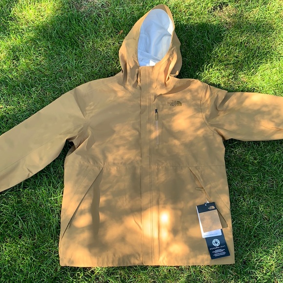 North face jacket with future light - Picture 1 of 3